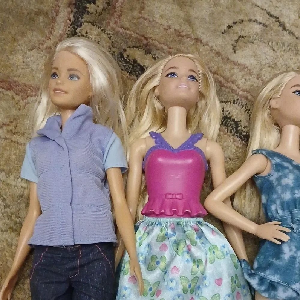 Fashion Doll Set with Colorful Outfits